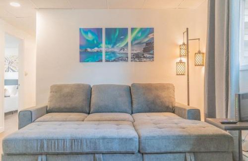 Fairbanks Apartment | Executive Work Space With Modern Charm