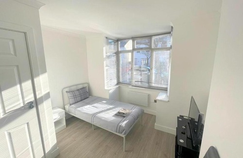 Addiscombe House | Exeter Road Rooms