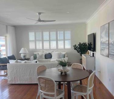 Terrigal Apartment | Exhale on Maroomba - Terrigal, 250m to beach