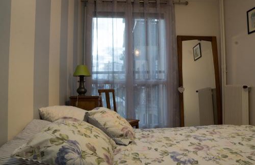 Chatillon Apartment | EXIGEHOME Grand T2 proche Paris Porte d'Orléans