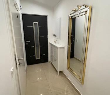 Rahm Apartment | Exklusive Flughafen-Messe Apartment nähe Düsseldorf