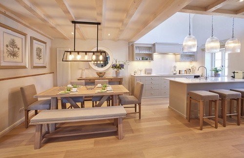 Ruppertsberg House | Exklusives Ferienhaus mit Dachterrasse, Kamin & Sauna im romantischen Deidesheim