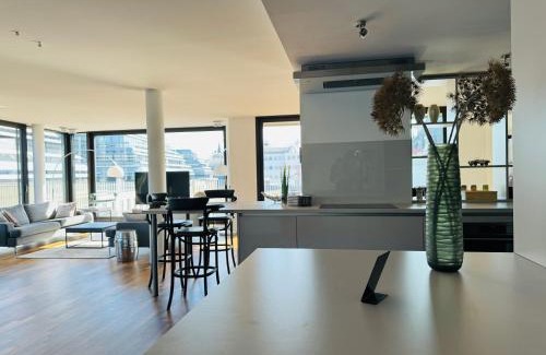 Altstadt-Nord Apartment | Exklusives Luxus Loft am Dom - Dachterrasse mit Traum-Aussicht
