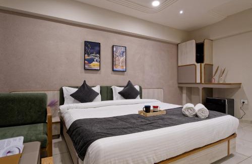 Ahmedabad City Centre Hotel | Exora Inn