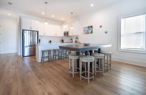 Gulf Shores House | Expansive 4 Bedroom Retreat - Lost Dunes C