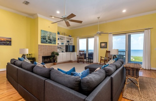 Dauphin Island House | Expansive Bayside Beach house, hot tub - Ricky MOS' Island Oasis