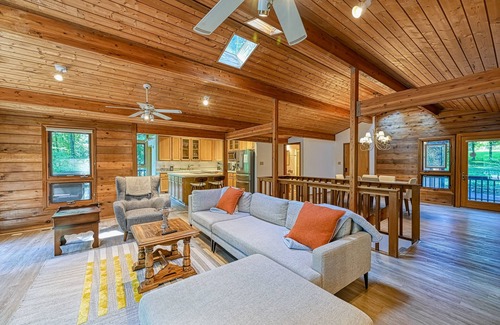 Blue Water House | Expansive lakefront retreat with private dock, fast WiFi, gas grill & central AC