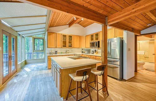 Blue Water House | Expansive lakefront retreat with private dock, fast WiFi, gas grill & central AC