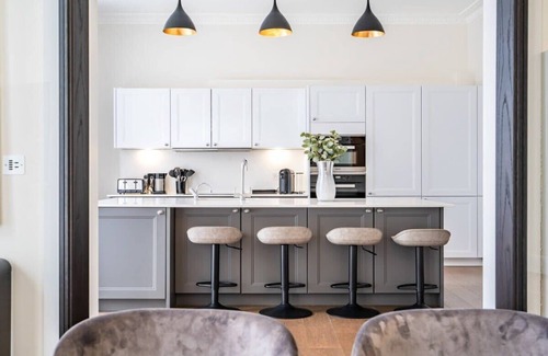 Holborn Apartment | Expansive & Luxurious Lincoln's Inn Apartment