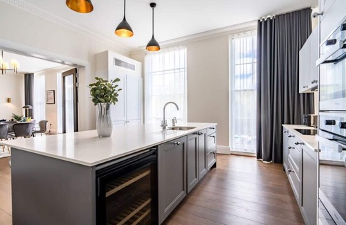 Holborn Apartment | Expansive & Luxurious Lincoln's Inn Apartment
