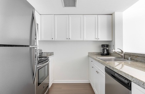 South Beach Apartment | Expansive Waterfront South Beach 2BR w/Pool, Tennis, Spa, by Blueground