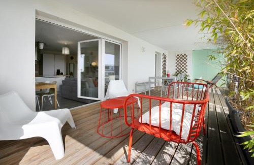 Fontaine Lestang-Bagatelle-Papus-Tabar-Bordelongue Apartment | expat renting - Le Mosaïque - Patte d'Oie - Parking
