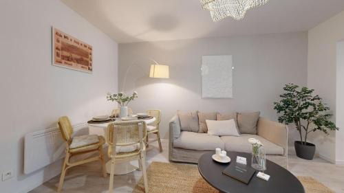 Matabiau Apartment | expat renting - Le Volta - Terrasse - Netflix