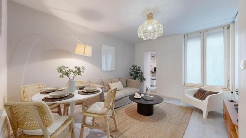 Matabiau Apartment | expat renting - Le Volta - Terrasse - Netflix