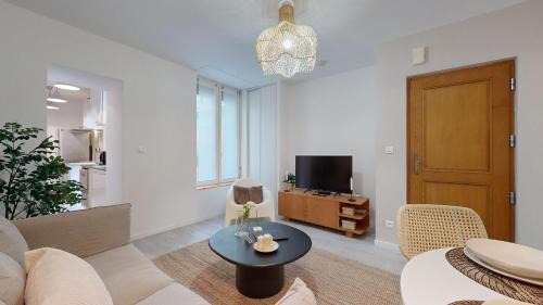 Matabiau Apartment | expat renting - Le Volta - Terrasse - Netflix