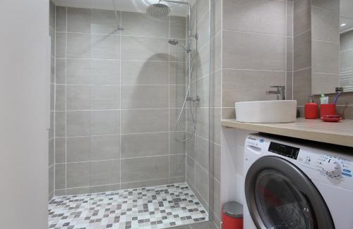 Croix de Pierre Apartment | expat renting - Les Oustalous - Piscine - Parking