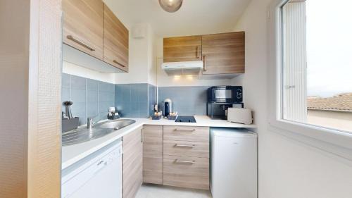 Cote Pavee Apartment | expat renting - L’Orient Express - Parking - Wifi