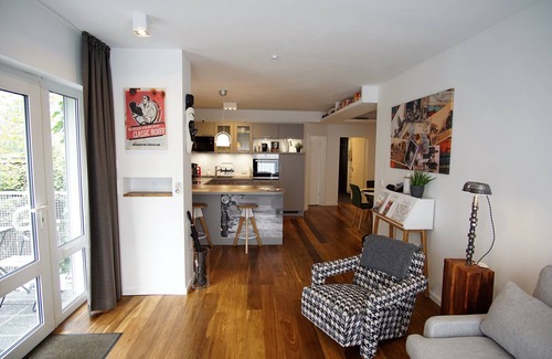 Niederschoenhausen Apartment | Experience and enjoy Berlin NEW MODERN SYMPATHIC