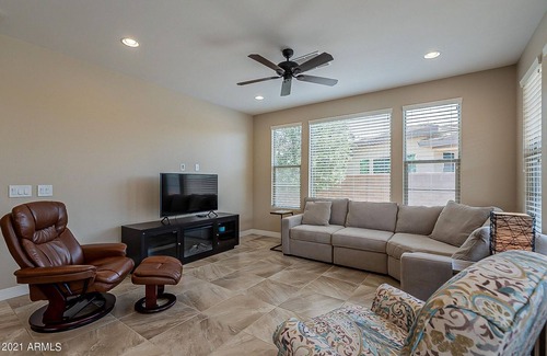 Encanterra House | Experience Comfort: Your Ideal Encanterra 2 bed/2bath Townhome Awaits!