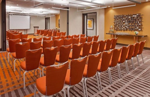 Financial District House | Experience Downtown San Francisco From Our Luxury Room