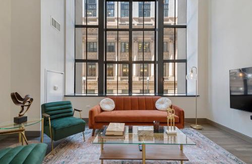 Downtown Chicago Apartment | Experience Downtown Chicago at Millennium - Luxury Apartments in The Loop