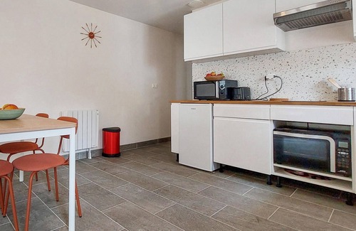 Mortagne-sur-Gironde Apartment | Experience exciting culture in Mortagne-sur-Gironde.