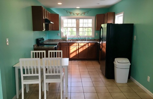 Almo House | Experience Kentucky Lake out the back door! Spacious 4-bedroom retreat awaits.