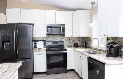 Shakopee House | Experience Minnesota winter in a cozy house with radiant heat floor!