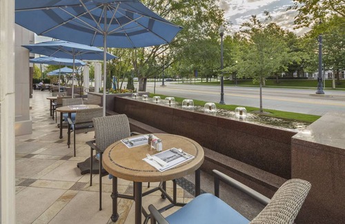 Downtown Salt Lake City Hotel | Experience Modern Comfort: Room w/Cozy Beds & Pool Access