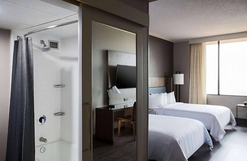 Nashville Hotel | Experience Music City's Vibrant Energy, 2 Cozy Units, Close to Grand Ole Opry!