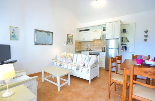 Katsimatika Villa | Experience Paxos at Petros Villa in Yioliskari Beach, Sea Views, WiFi