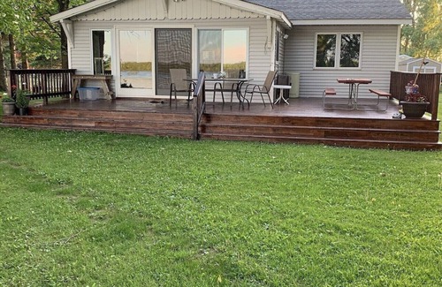 Grandy House | Experience Pokegama charm in our cozy 3 bedroom cabin.
