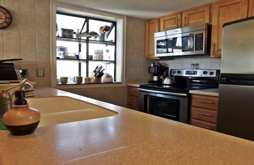 Myrtle Beach Condo | Experience sand between your toes, just steps away from Myrtle Beach Beaches