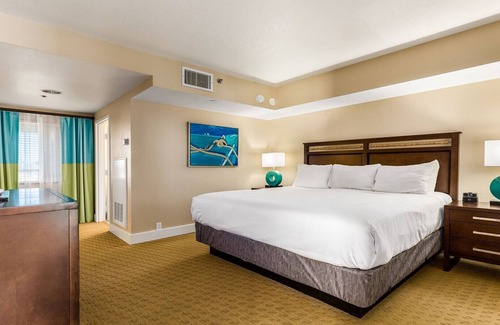 Marathon Resort | Experience the Best of the Florida Keys at The Hammocks at Marathon-Studio