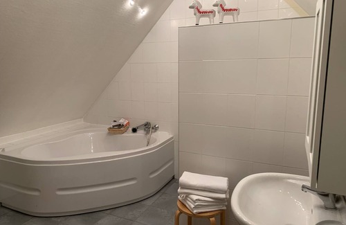 Dedenborn Bed & Breakfast | Experience the Eifel directly on the Rur - Im Luisenhof