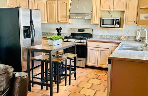 Tampa Apartment | Experience the passion of hospitality, cleaning, and good location!