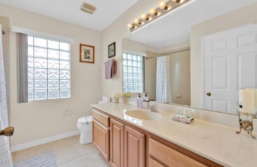 Legacy Park House | Experience the ultimate getaway at our 4-bedroom