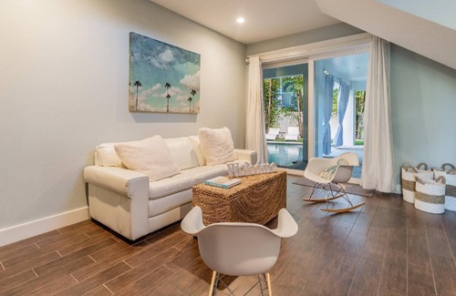 Bradenton Beach House | Experience the passion of hospitality, cleaning, and good location!