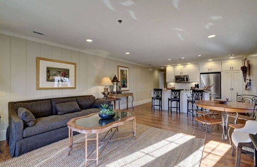 Highlands House | Experience True Luxury in the Heart of Highlands