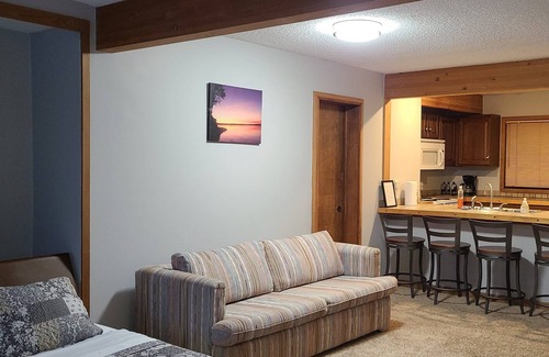 Bellaire Apartment | Experience Up North at Shanty Creek Summit Village