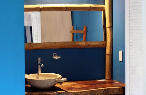 Brisas de Zicatela Bed & Breakfast | Experiencia Surf Camp