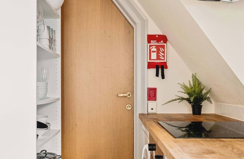Engen Apartment | Explore Bergen | 24/7 Self check-in | 500m Torget