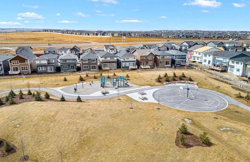 Northwest Calgary House | Explore Calgary from Our Modern B&B in Carrington