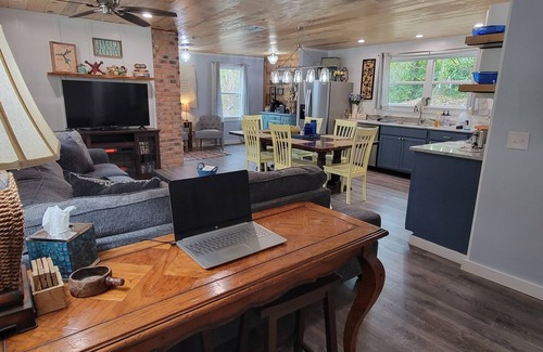 Aquone Cabin | Explore Nantahala, hiking-boating-rafting-weddings-firepit-wifi-pet friendly*