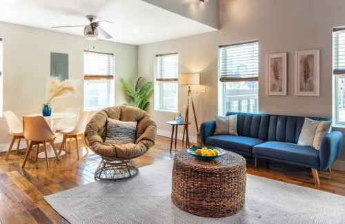 Pendleton Apartment | Explore OTR and Downtown from Broadway Lofts