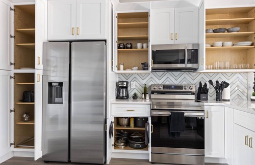 River District Apartment | Explore @ The Cove Riverwalk Villas