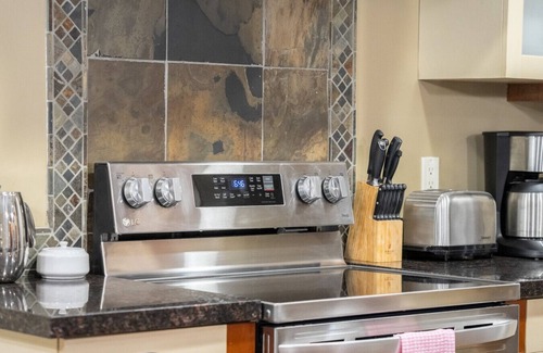 Canmore Apartment | Explore the Rockies w/Fireplace, Pool and Hot tub