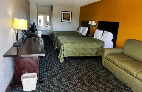 Trion Hotel | Express Inn & Suites