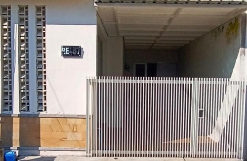 Patrang Hotel | EXPRESS O 91293 House