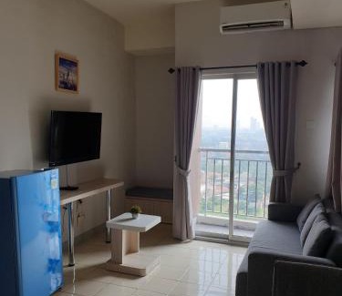 Serpong Apartment | Expressia Stay at Serpong Greenview Apartment